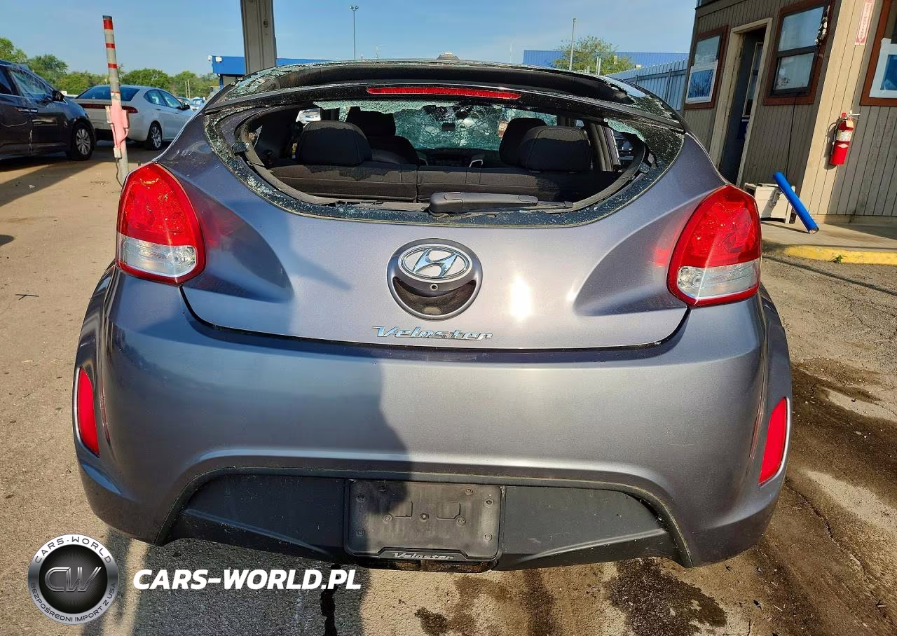 2017 Hyundai Veloster Base VIN:KMHTC6AD5HU309567 - 6
