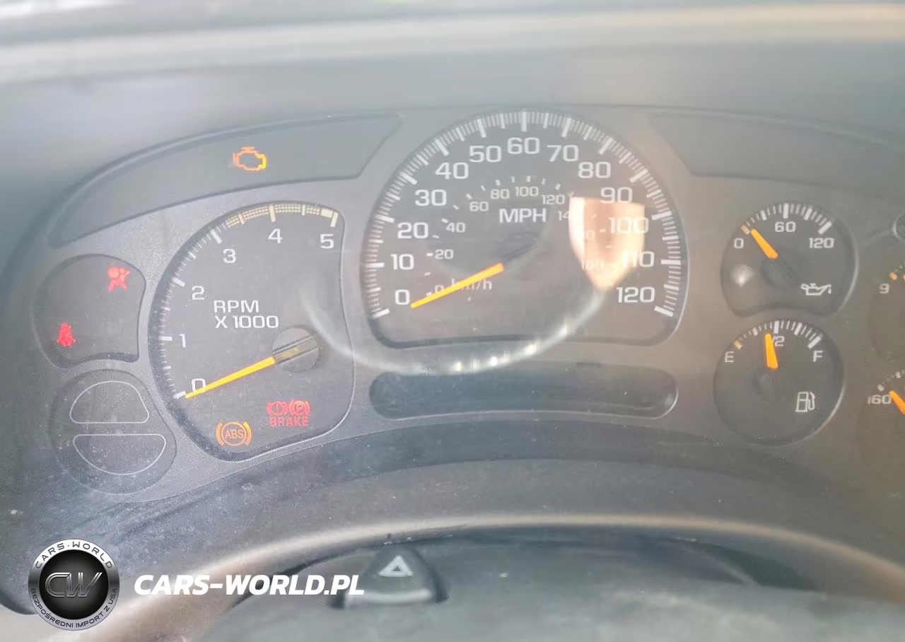 2005 Chevrolet Silverado C3500 VIN:1GCJC39225E126792 - 9