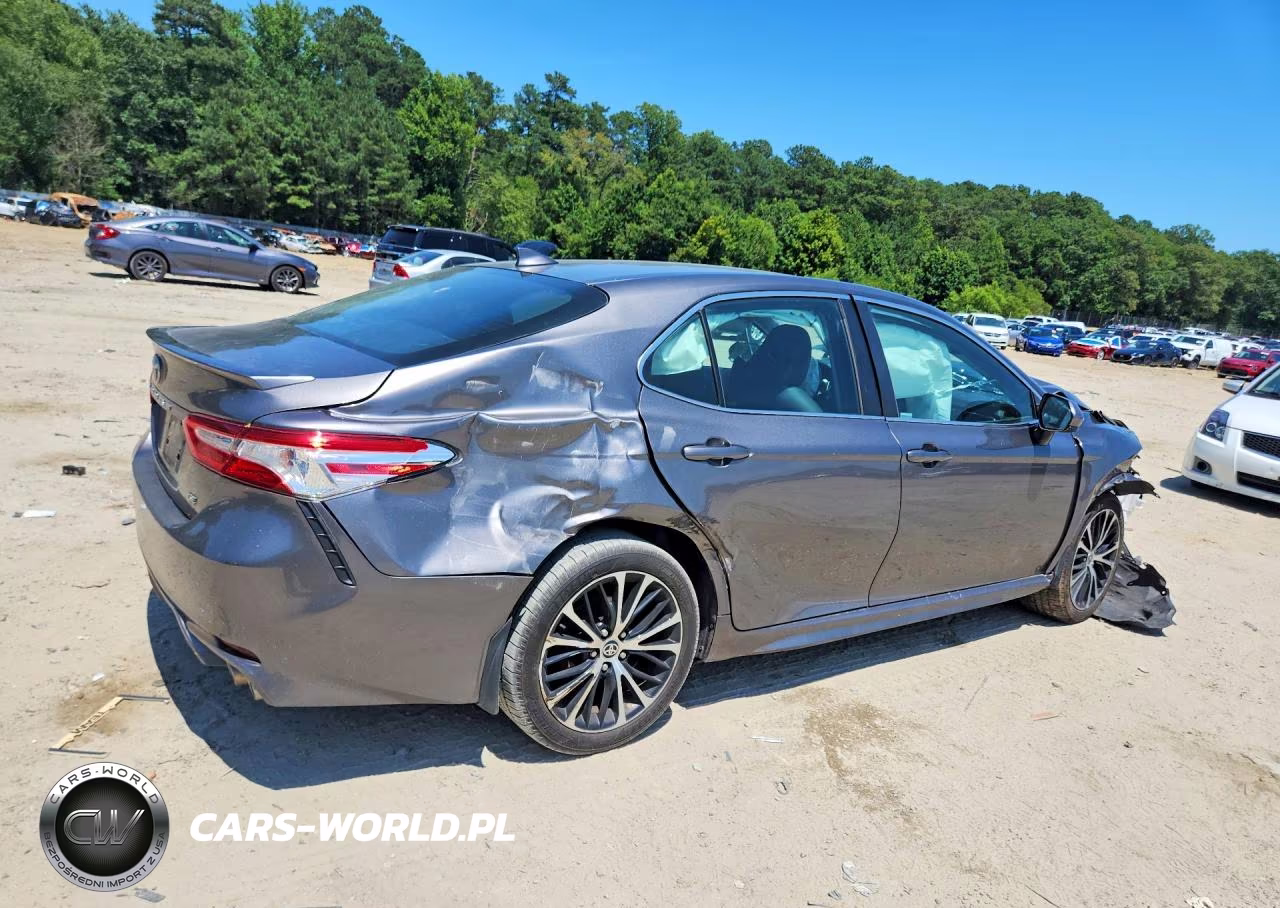 2020 Toyota Camry Se VIN:4T1G11AK8LU508954 - 3