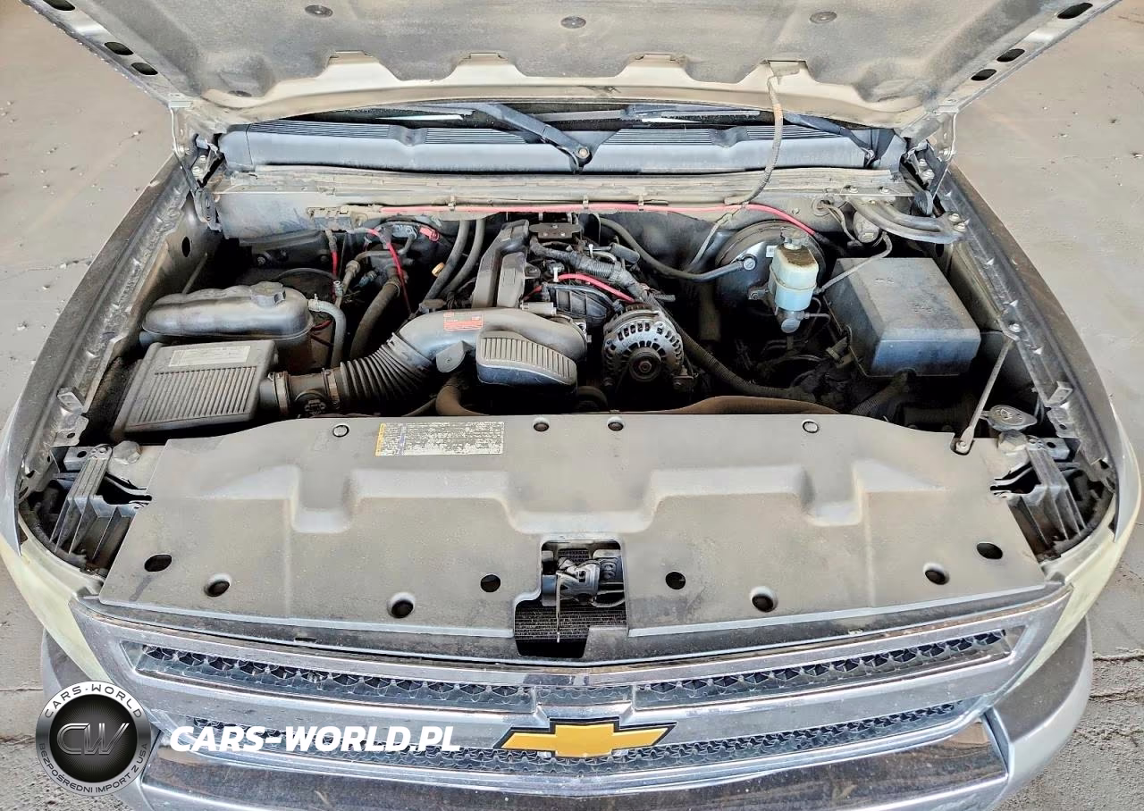 2008 Chevrolet Silverado C1500 VIN:2GCEC19C581305946 - 11
