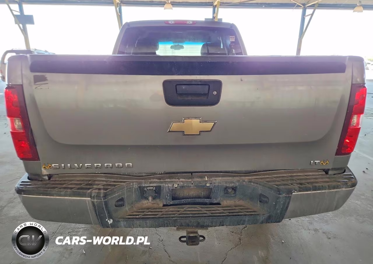 2008 Chevrolet Silverado C1500 VIN:2GCEC19C581305946 - 6