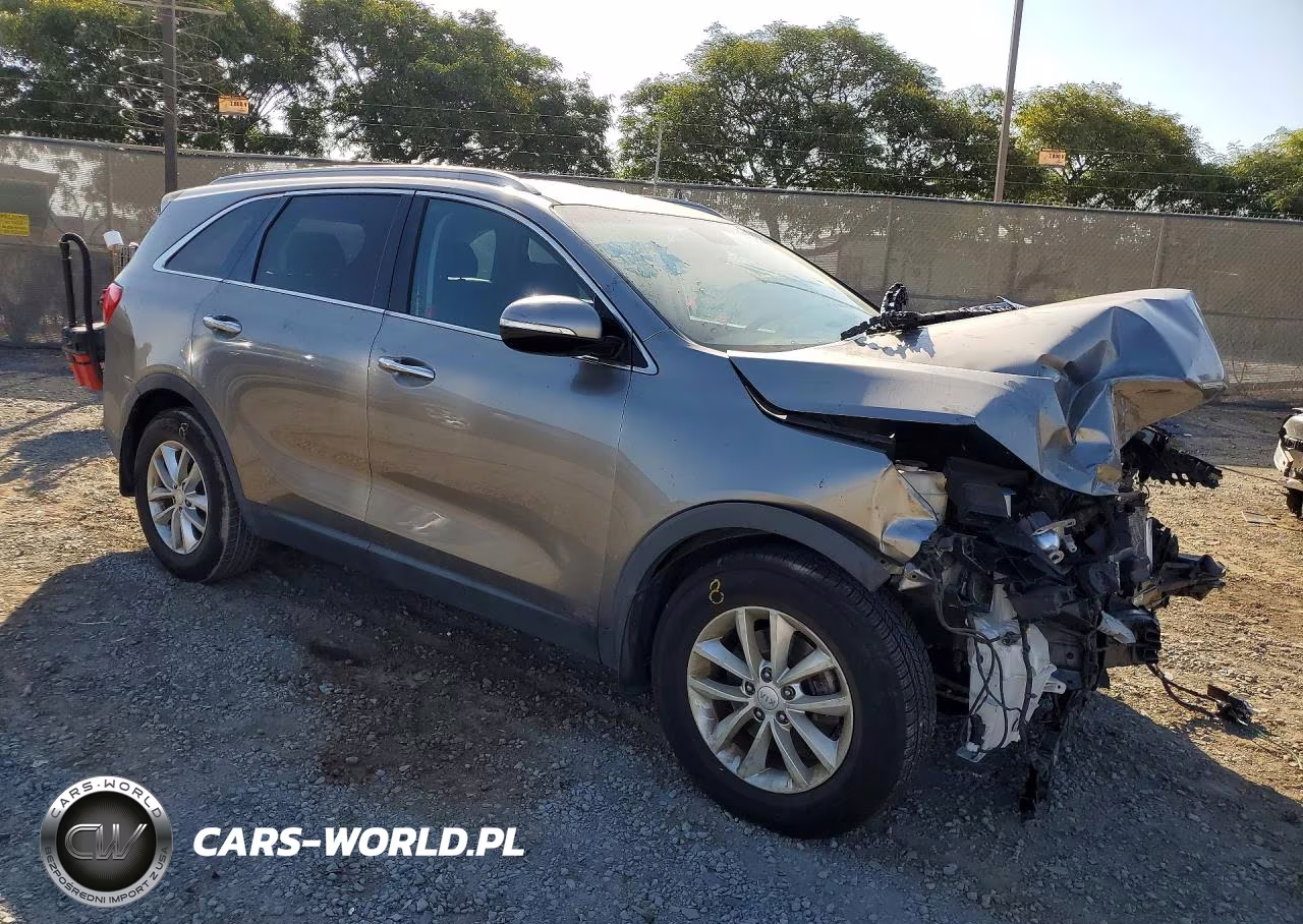 2017 Kia Sorento Lx V6 VIN:5XYPG4A54HG225507 - 4