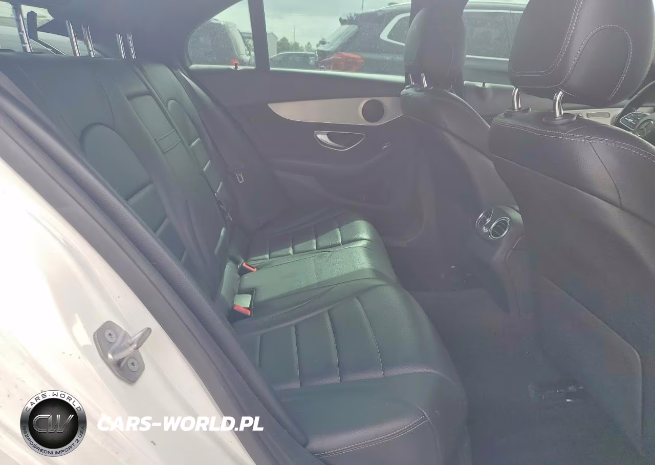 2019 Mercedes-Benz C 300 VIN:55SWF8DB7KU304710 - 10
