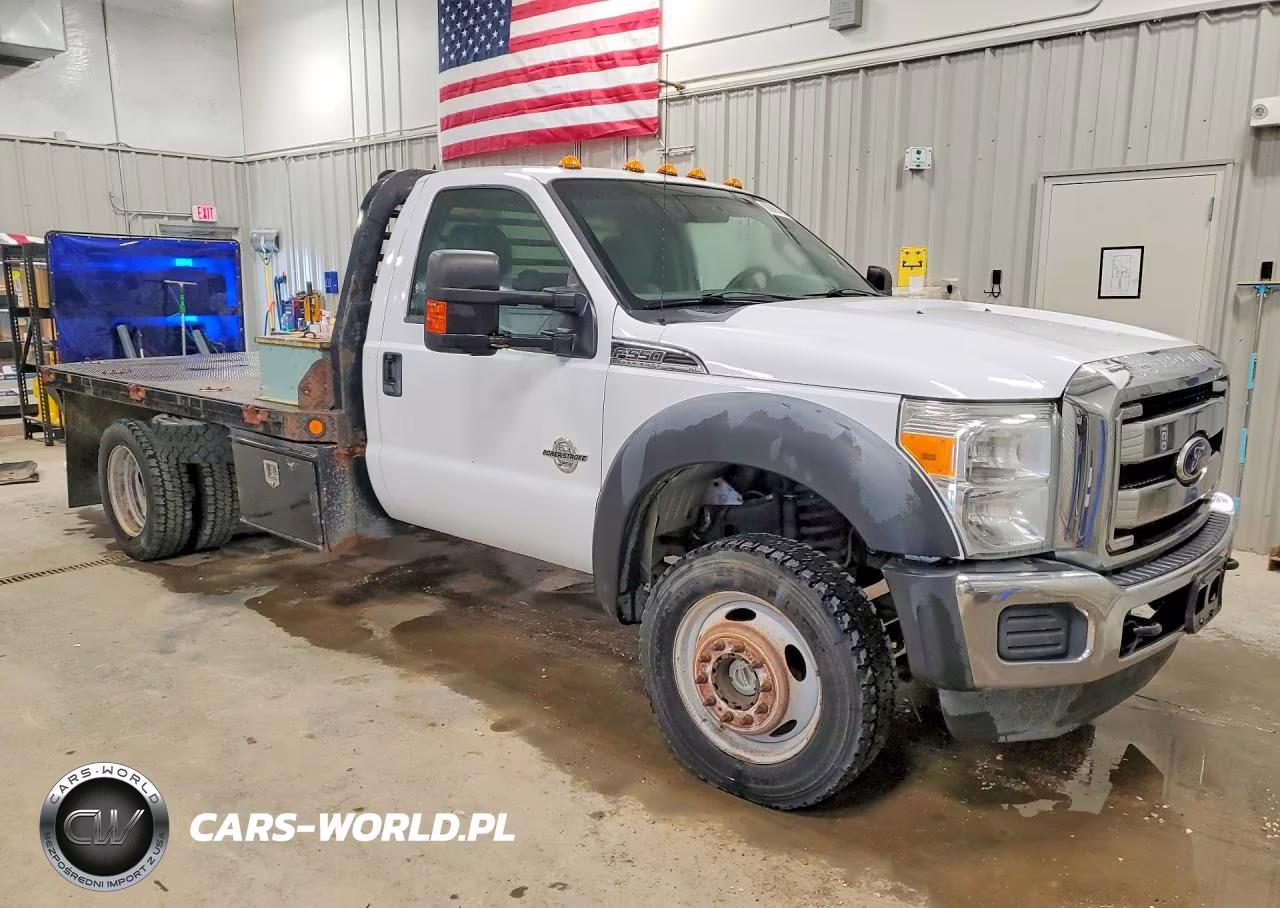 2012 Ford F550 Super Duty VIN:1FDUF5HT2CEA35301 - 4