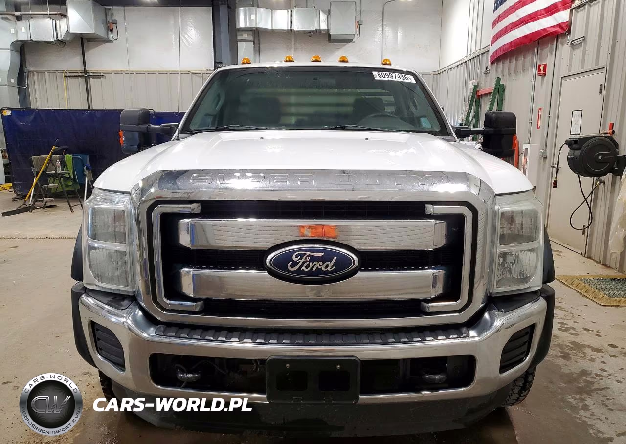 2012 Ford F550 Super Duty VIN:1FDUF5HT2CEA35301 - 5