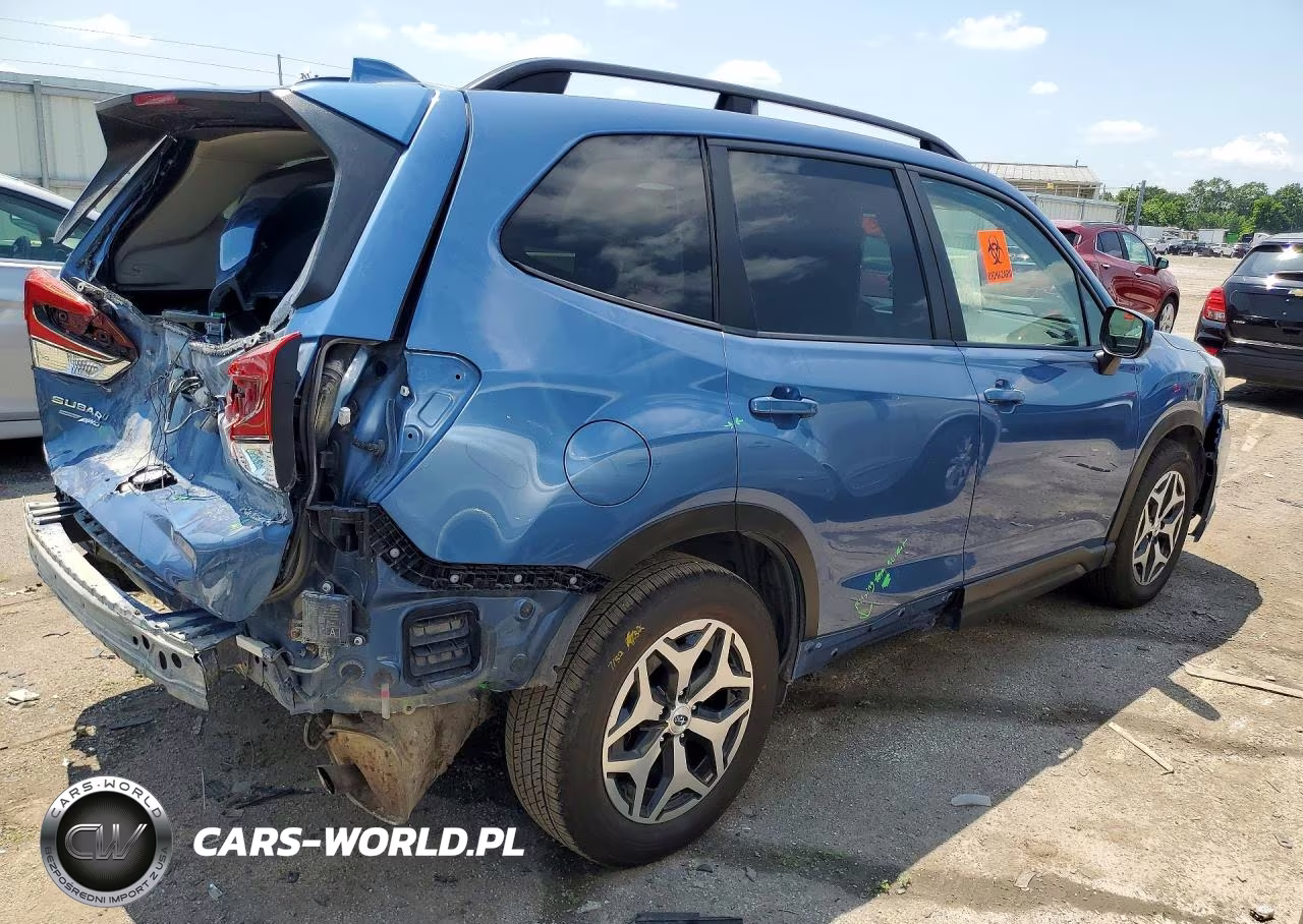 2021 Subaru Forester Premium VIN:JF2SKAJC8MH436654 - 3