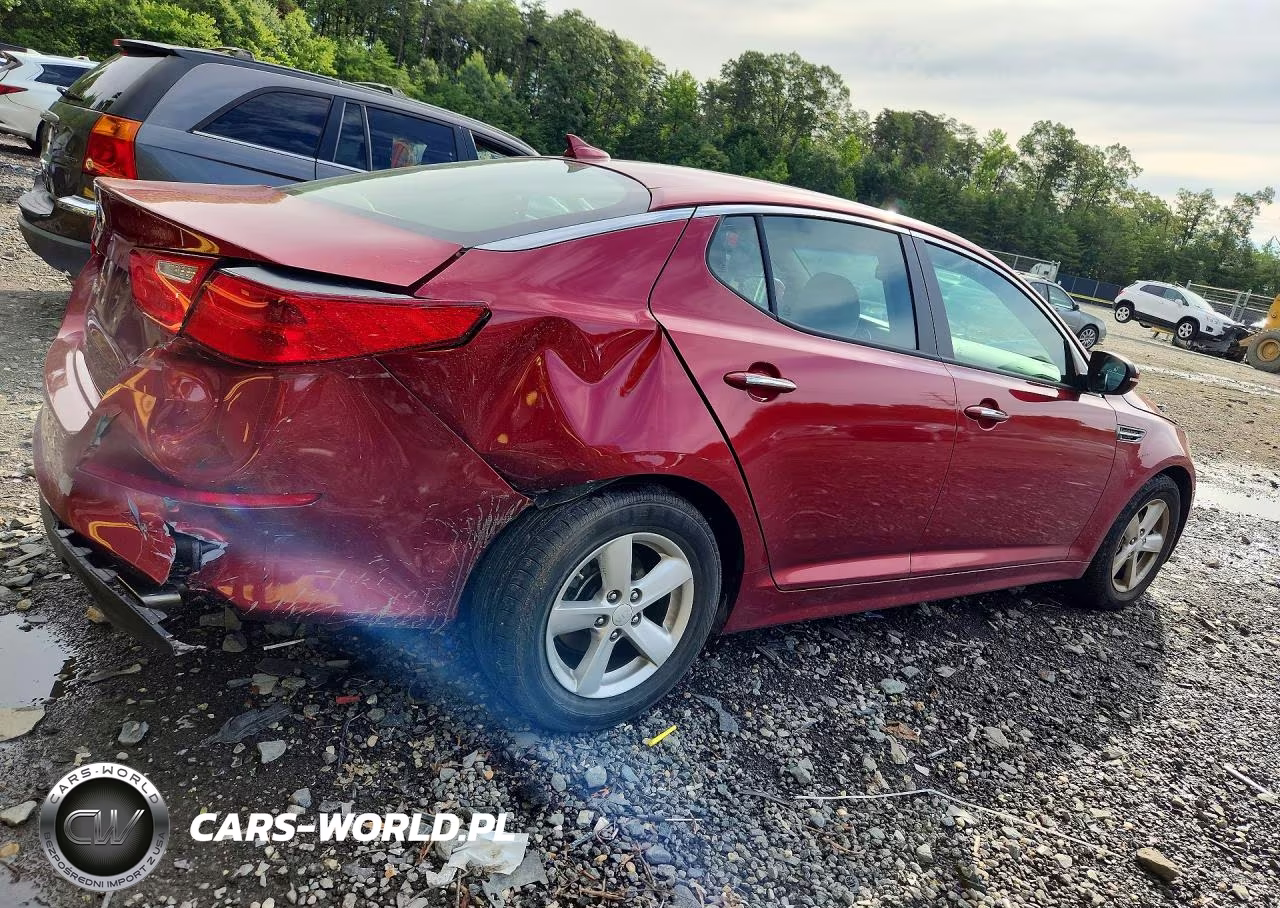 2015 Kia Optima Lx VIN:5XXGM4A71FG505493 - 3