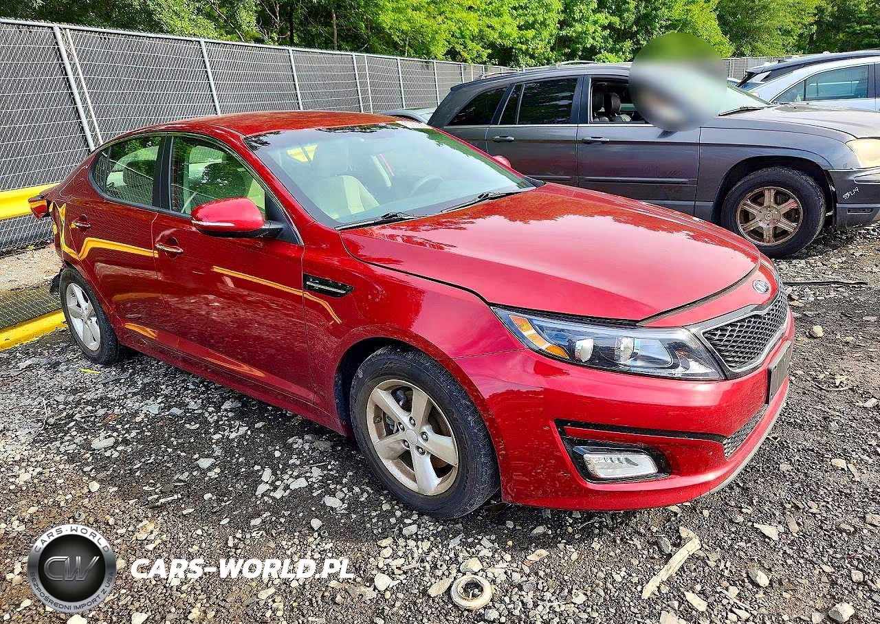 2015 Kia Optima Lx VIN:5XXGM4A71FG505493 - 4