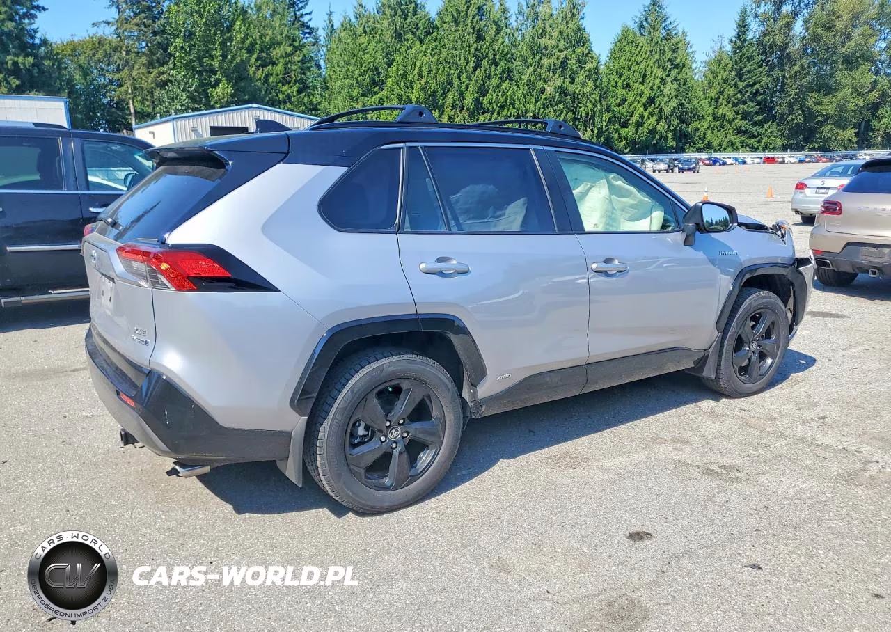 2020 Toyota Rav4 Xse VIN:JTMEWRFV8LD543511 - 3