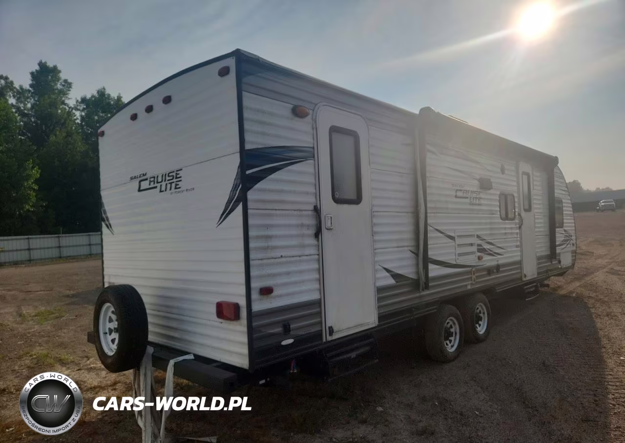 2015 Salem By Forest Rive Trailers VIN:4X4TSMB22F7406630 - 4