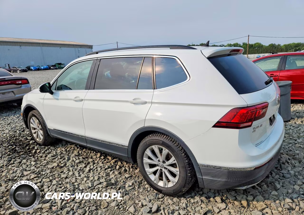2018 Volkswagen Tiguan Se VIN:3VV2B7AX8JM161266 - 2