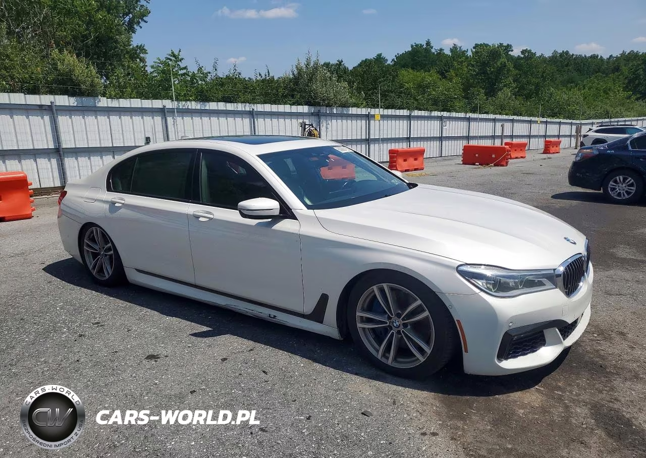 2016 BMW 750 Xi VIN:WBA7F2C57GG419395 - 4