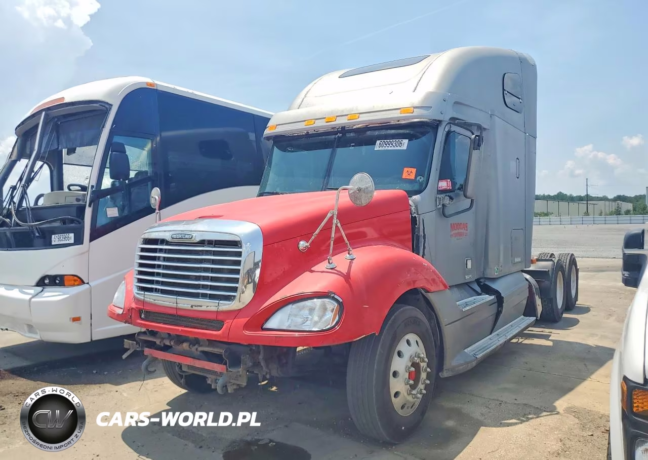 2001 Freightliner Columbia 120 Semi Truck