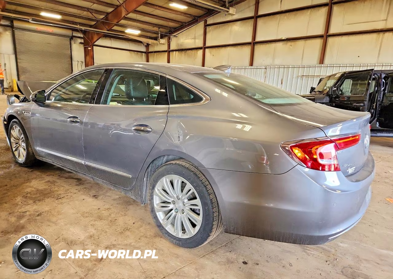 2018 Buick Lacrosse Premium VIN:1G4ZR5SZ8JU147016 - 2
