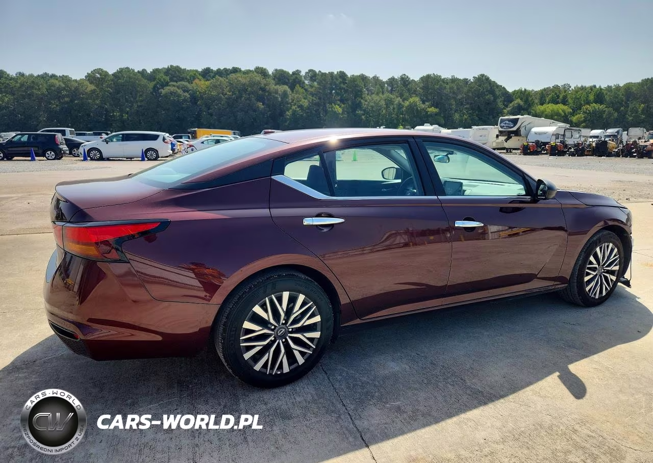 2025 Nissan Altima Sv VIN:1N4BL4DV0SN411990 - 3