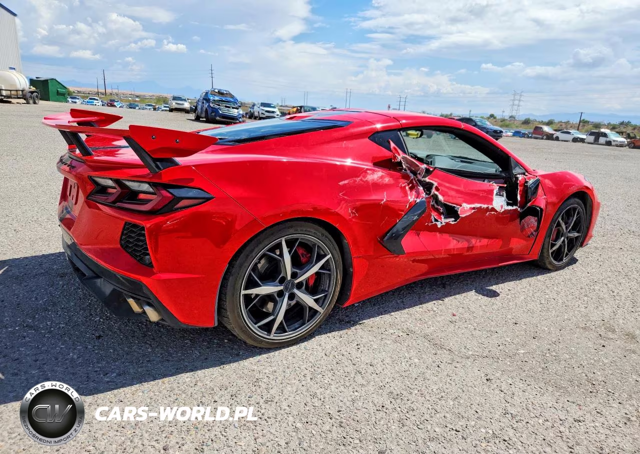 2020 Chevrolet Corvette Stingray 2Lt VIN:1G1Y72D40L5104611 - 3
