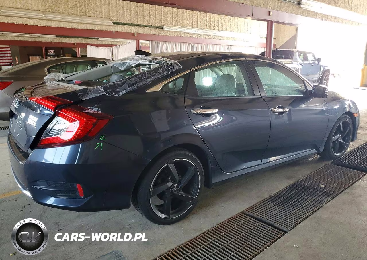 2021 Honda Civic Touring VIN:19XFC1F99ME002467 - 3
