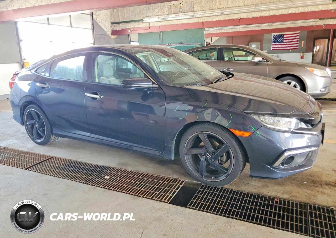 2021 Honda Civic Touring VIN:19XFC1F99ME002467 - 4