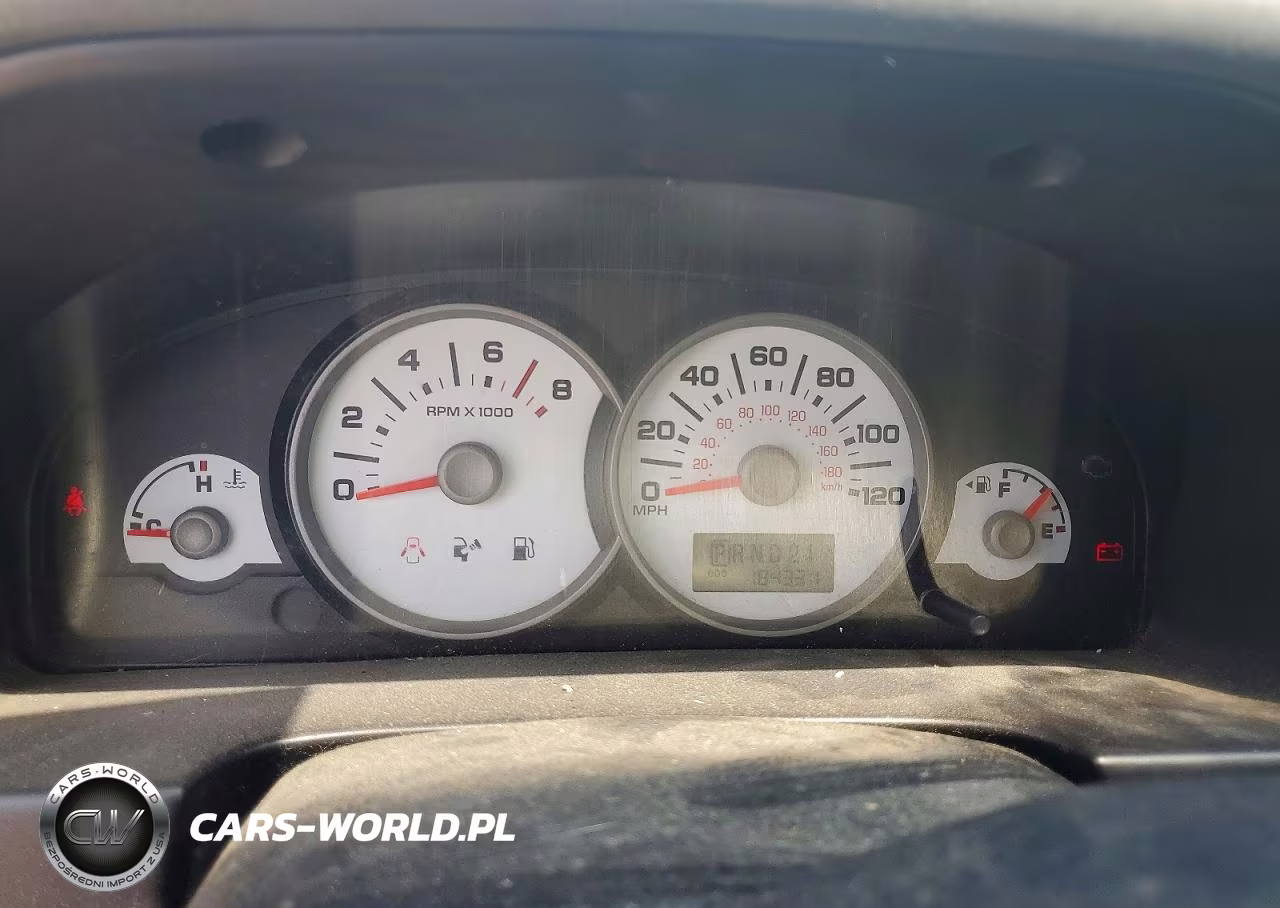 2006 Ford Escape Xls VIN:1FMYU02Z16KA54015 - 9