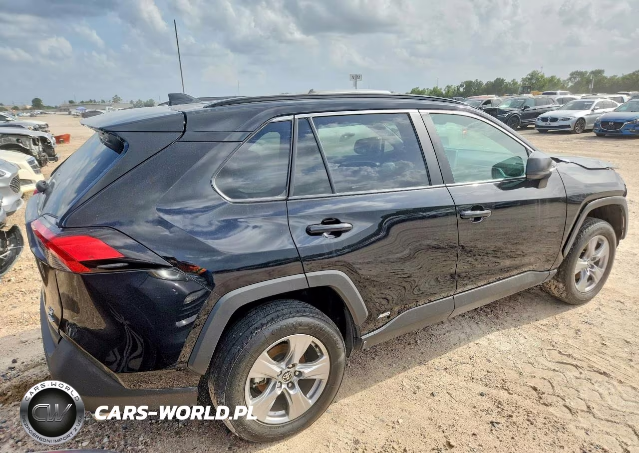 2025 Toyota Rav4 Le VIN:2T3LWRFV6SW270884 - 3