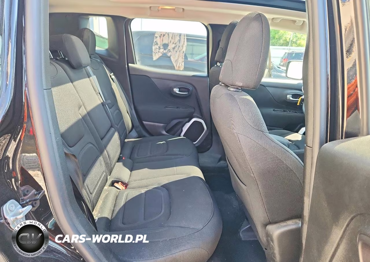 2018 Jeep Renegade Latitude VIN:ZACCJBBB0JPH74412 - 11