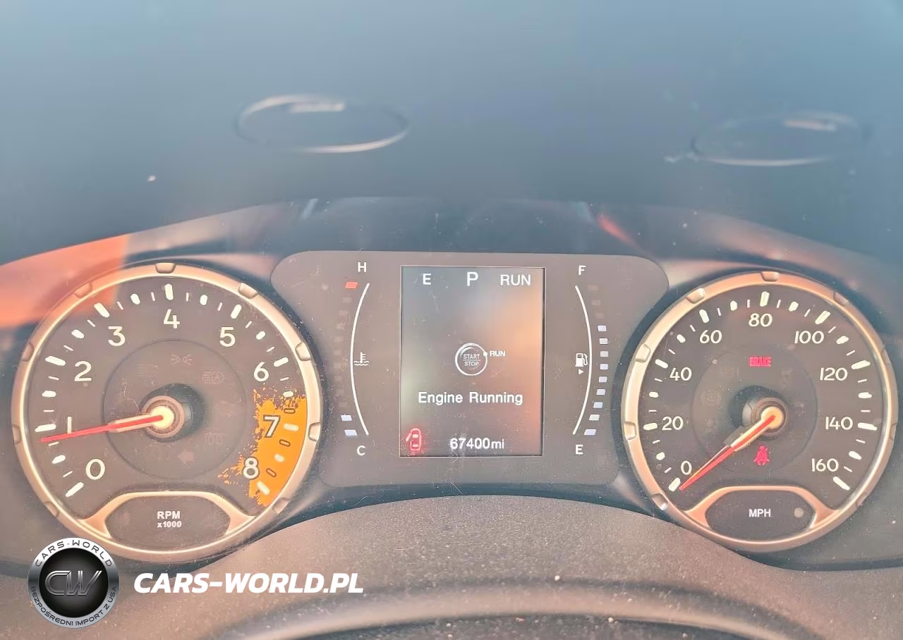 2018 Jeep Renegade Latitude VIN:ZACCJBBB0JPH74412 - 9