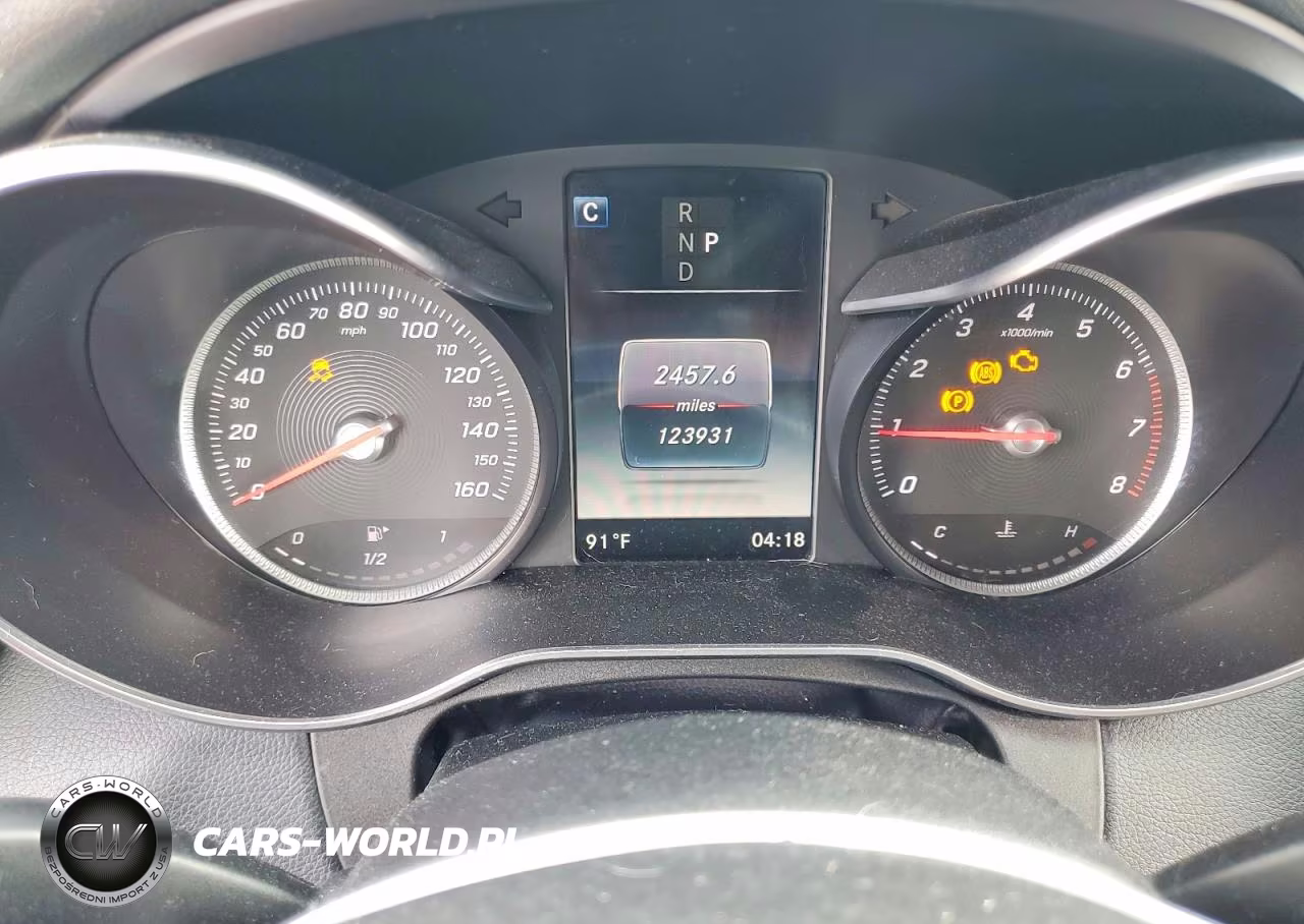 2018 Mercedes-Benz C 300 VIN:55SWF4JB0JU264031 - 9