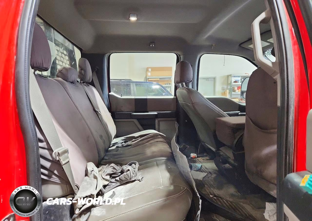 2019 Ford F350 Super Duty Dump Truck VIN:1FD7W3F65KEE06125 - 10