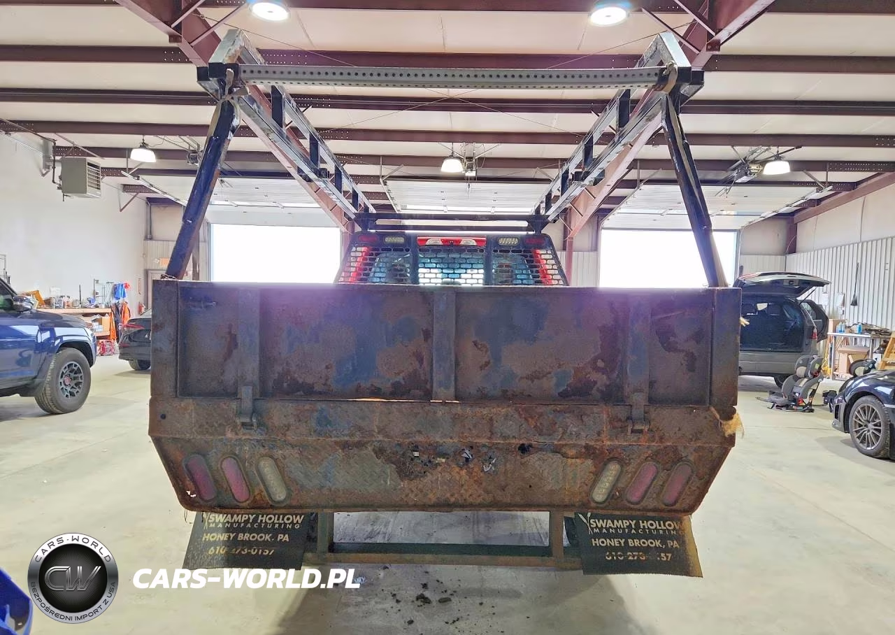 2019 Ford F350 Super Duty Dump Truck VIN:1FD7W3F65KEE06125 - 6