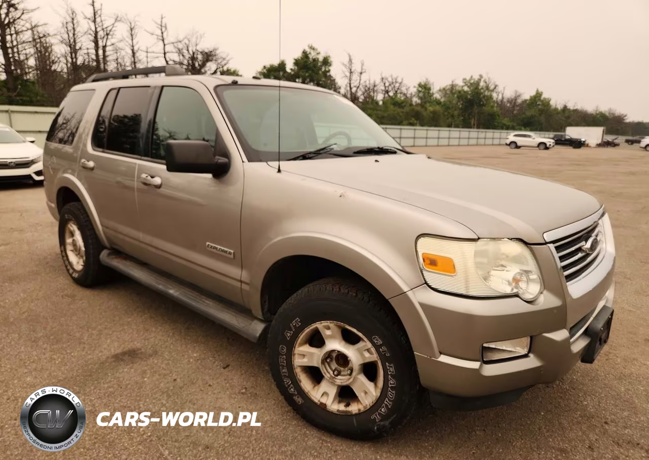 2008 Ford Explorer Xlt VIN:1FMEU73E78UA27626 - 4