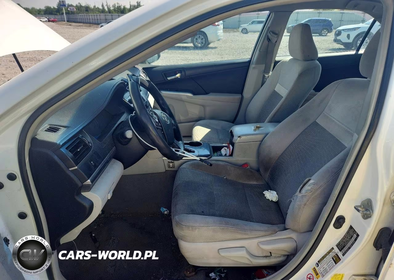TOYOTA CAMRY HYBR VIN:4T1BD1FK8DU083005 - 7
