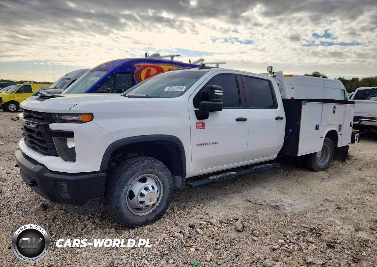2024 Chevrolet Silverado K3500 VIN:1GB4YSEY1RF379724 - 1