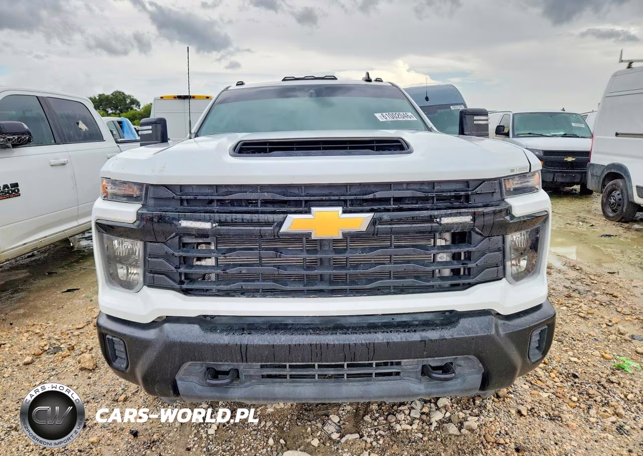 2024 Chevrolet Silverado K3500 VIN:1GB4YSEY1RF379724 - 5