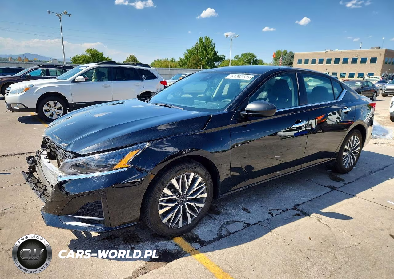 2025 Nissan Altima Sv – zdjęcie 1 z 13