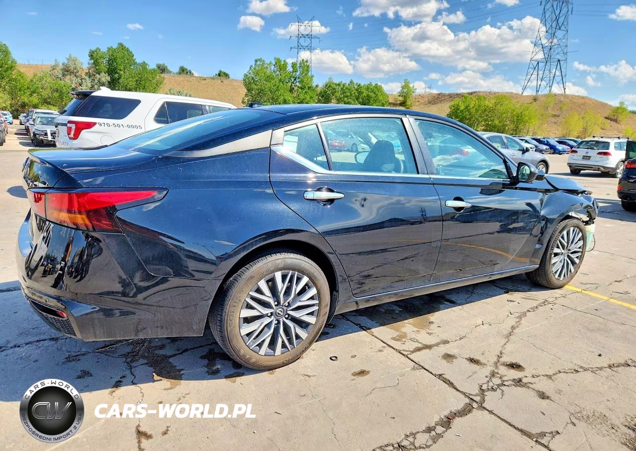 2025 Nissan Altima Sv VIN:1N4BL4DV5SN322089 - 3
