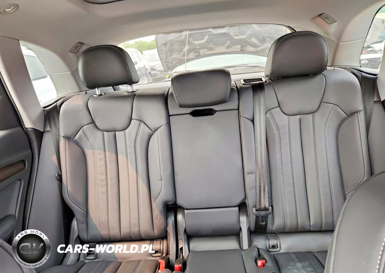 2024 Audi Q5 Premium Plus 45 VIN:WA1EAAFY1R2086338 - 10