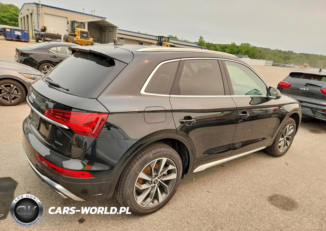 2024 Audi Q5 Premium Plus 45 VIN:WA1EAAFY1R2086338 - 3