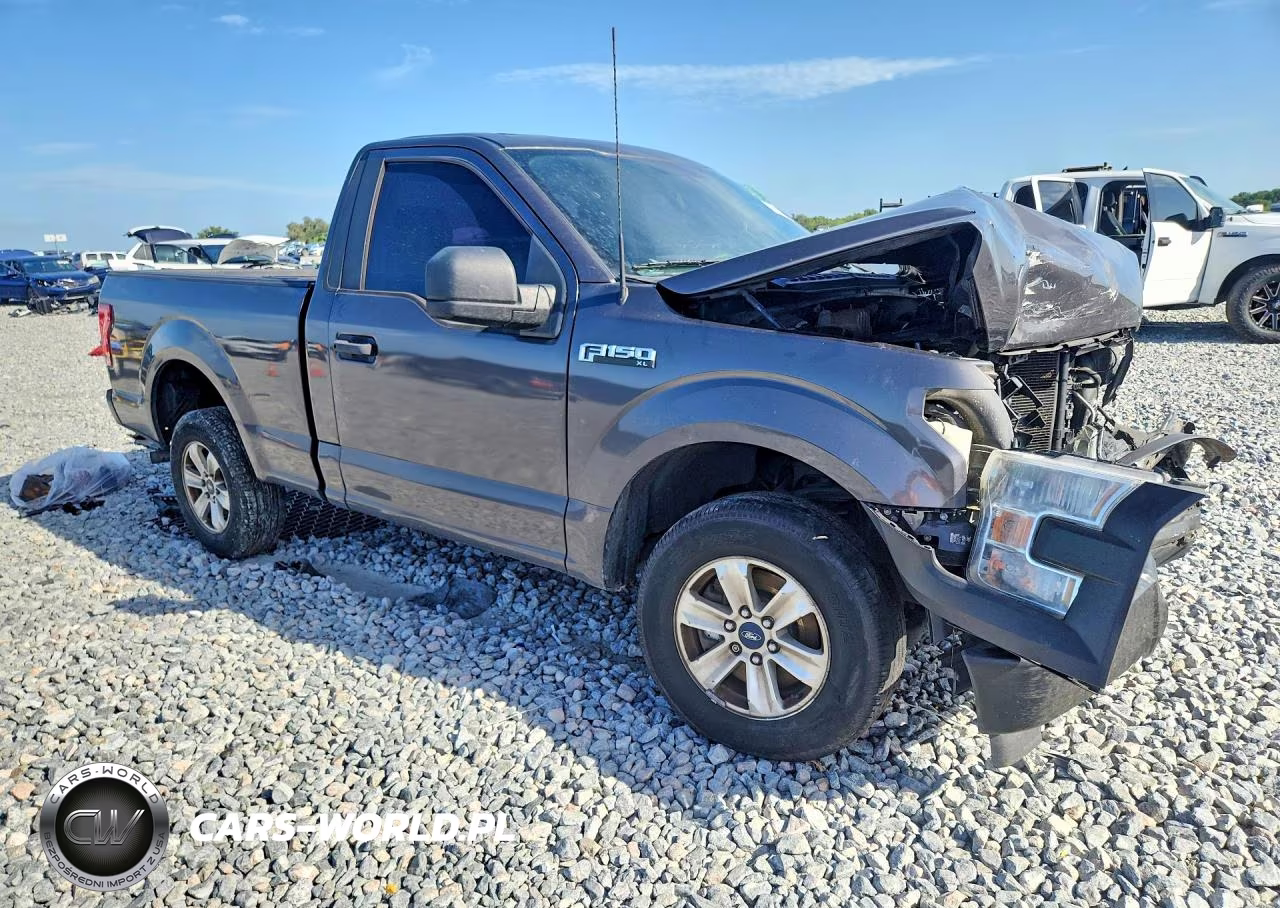 2016 Ford F150 VIN:1FTMF1C82GFB71282 - 4
