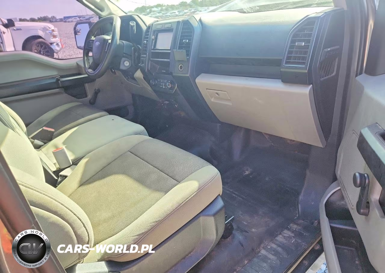 2016 Ford F150 VIN:1FTMF1C82GFB71282 - 8