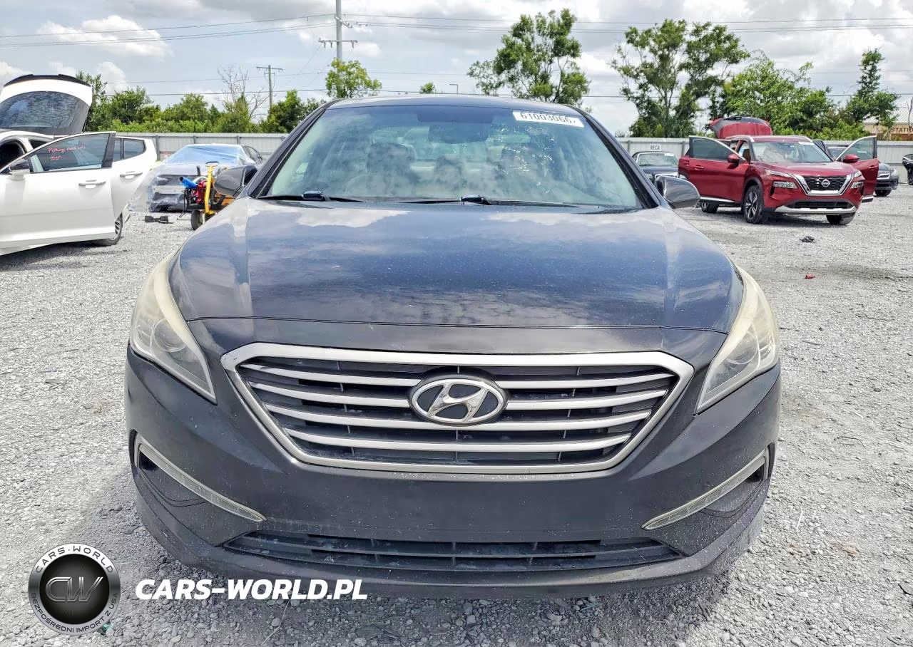 2015 Hyundai Sonata Se VIN:5NPE24AF7FH011616 - 5