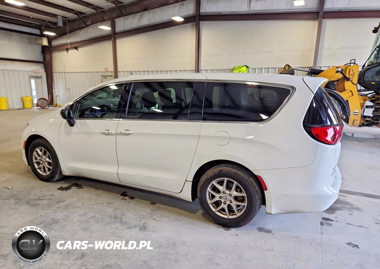 2024 Chrysler Voyager Lx VIN:2C4RC1CG1RR108112 - 2