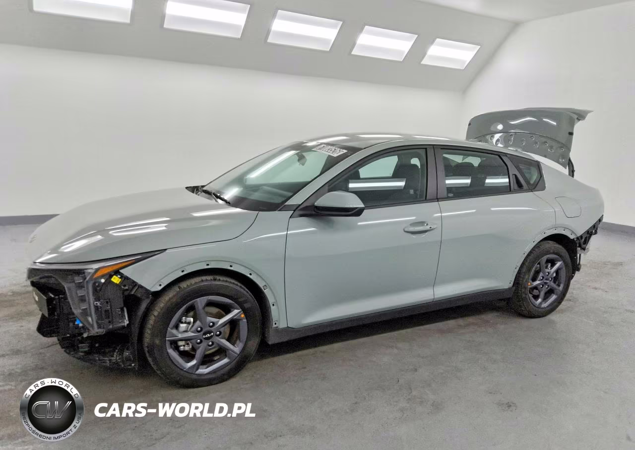 2026 Kia K4 Lxs – zdjęcie 1 z 14