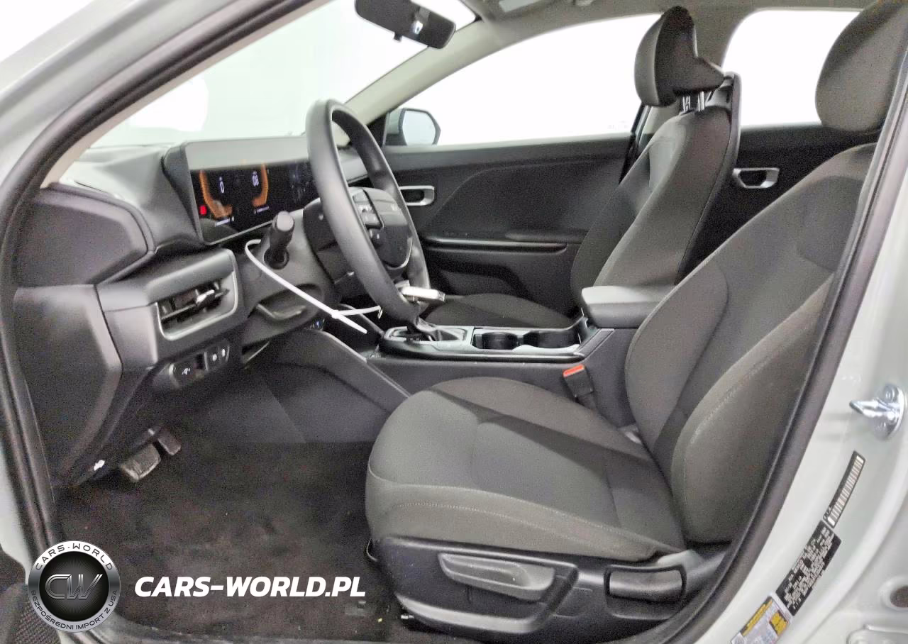 2026 Kia K4 Lxs VIN:3KPFT4DE8TE304879 - 7