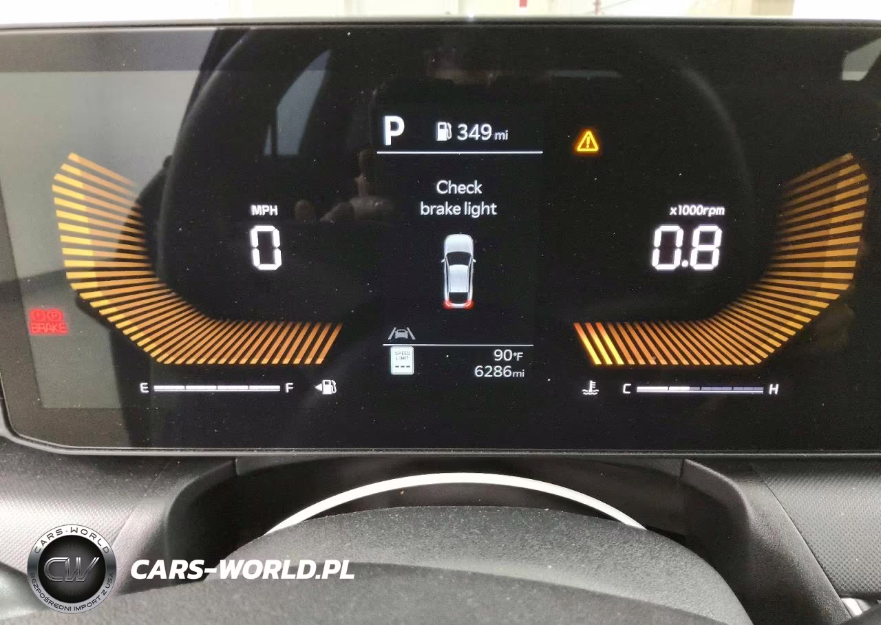2026 Kia K4 Lxs VIN:3KPFT4DE8TE304879 - 9
