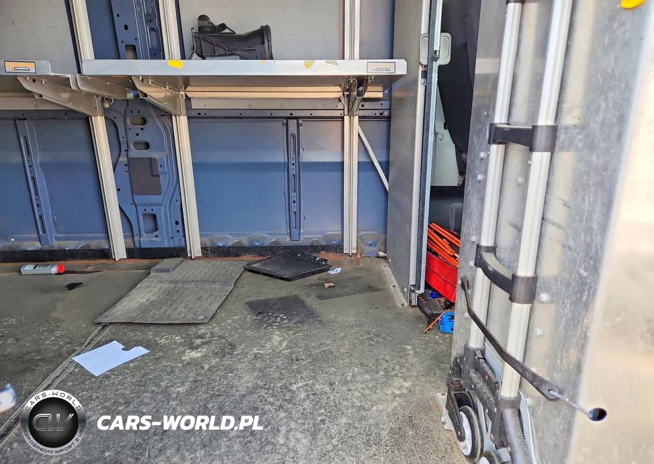 2020 Ram Promaster 3500 Delivery Van VIN:3C6URVJG4LE145352 - 11