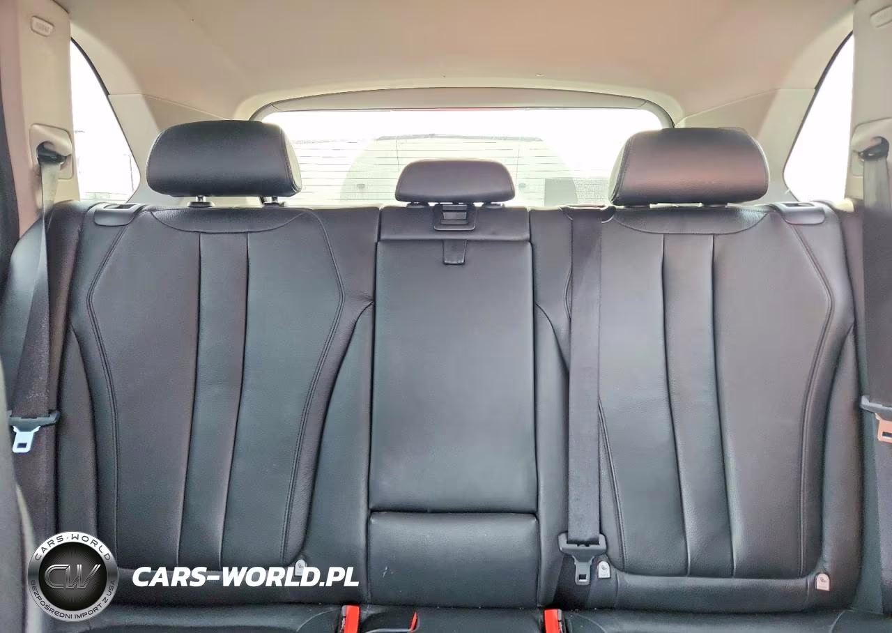 2014 BMW X5 xDrive35I VIN:5UXKR0C50E0H24074 - 10