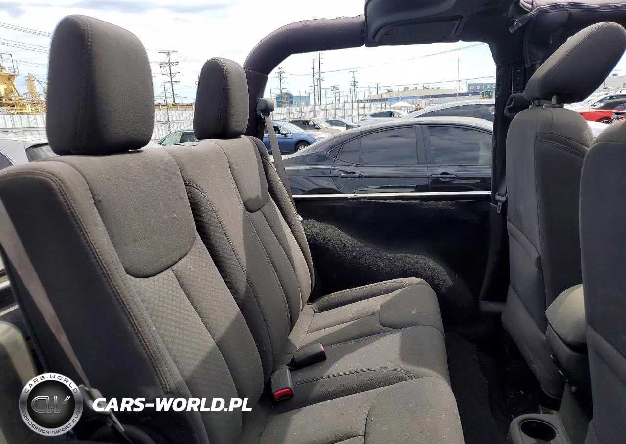 2016 Jeep Wrangler Sport VIN:1C4AJWAG4GL259955 - 10