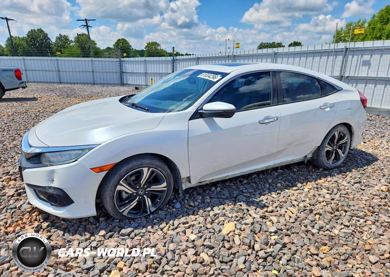 2016 Honda Civic Touring – zdjęcie 1 z 12