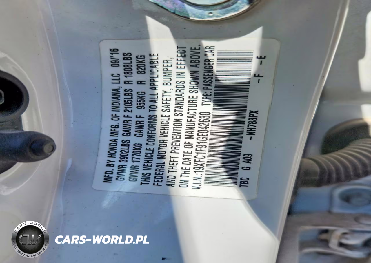 2016 Honda Civic Touring VIN:19XFC1F91GE042630 - 12