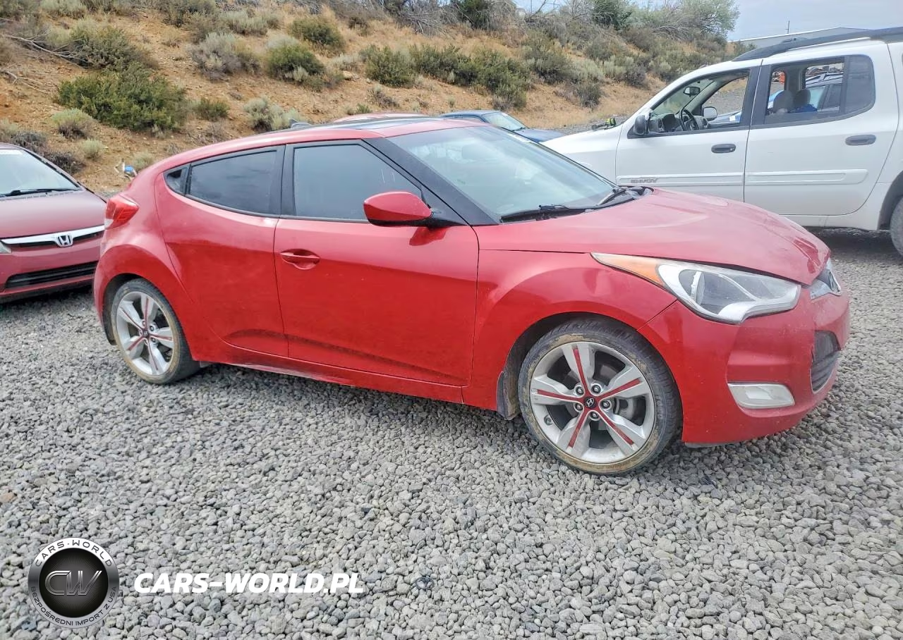 2016 HYUNDAI VELOSTER  VIN:KMHTC6AD5GU295717 - 4